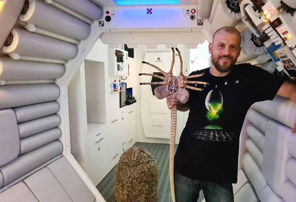 Ricostruisce fedelmente l’astronave del film Alien