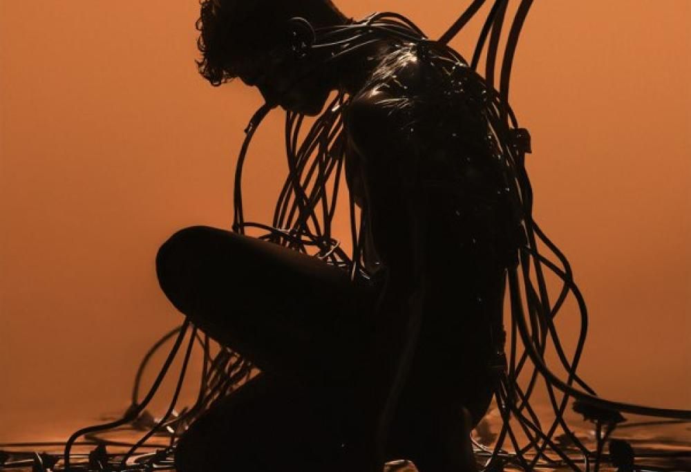 Out Of My Body (feat. EJAE)