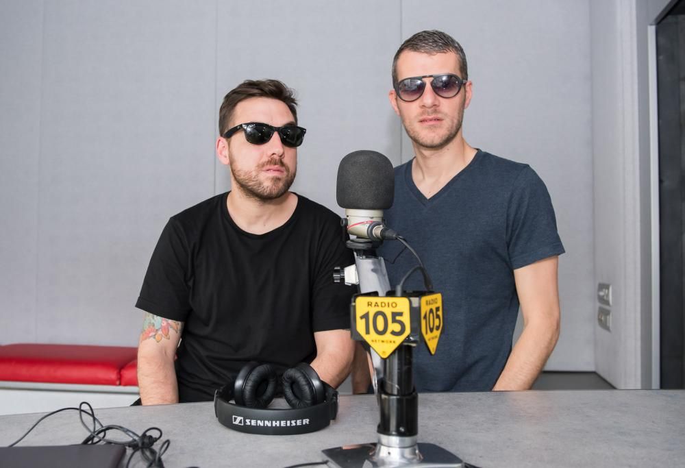 Coez, da Max Brigante, si cimenta in un Casaoke fantastico!