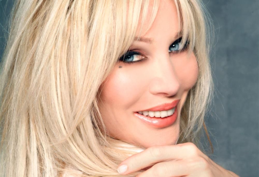 Ivana Spagna a 105 Night Express racconta dell’orologio e di eventi paranormali