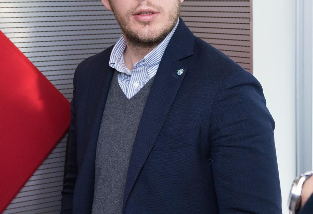 Pensare altrimenti: Diego Fusaro presenta il suo libro a 105 Friends PT 2