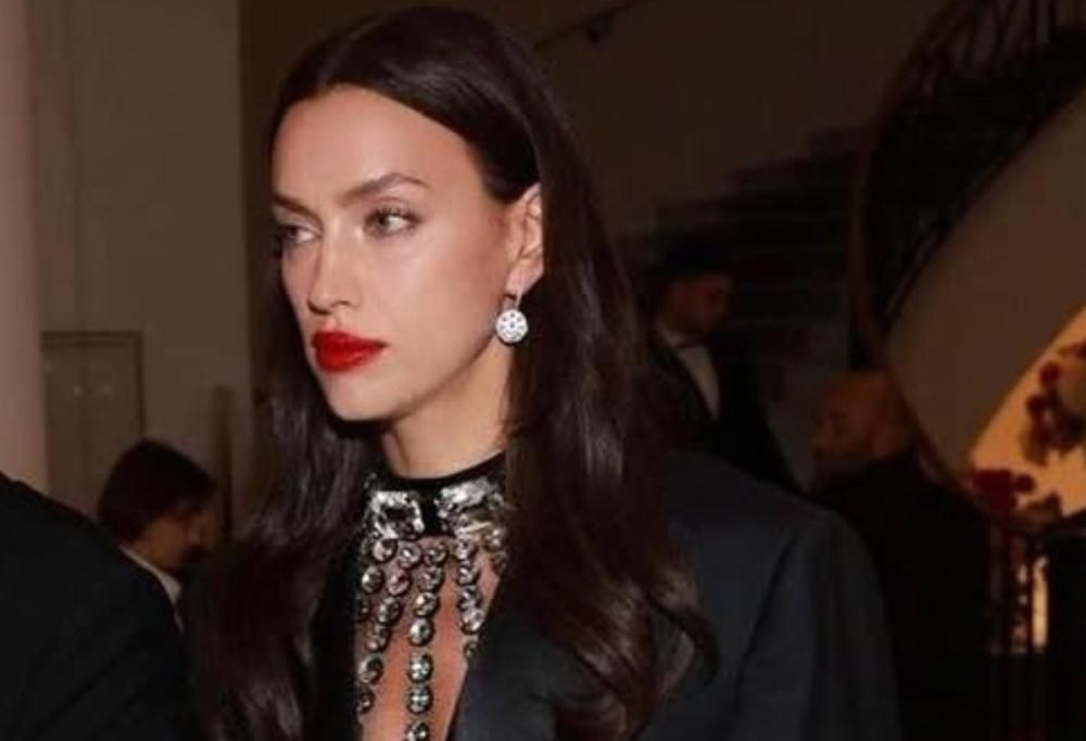 Irina Shayk racconta la sua infanzia: “Non avevo soldi per mangiare”