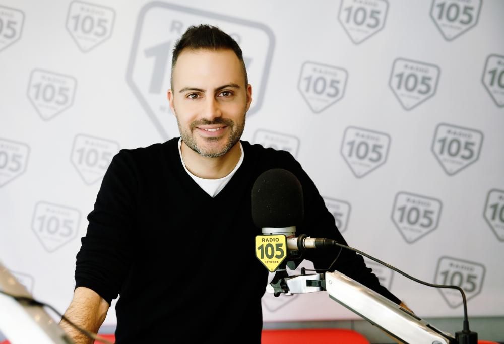 Il gioco di 105 Take Away Sarababbi con Jake La Furia