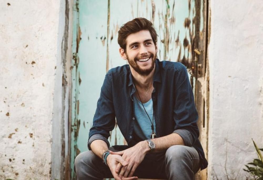 Alvaro Soler  ospite di Alvin e dj Giuseppe pt 1 20/05/2015