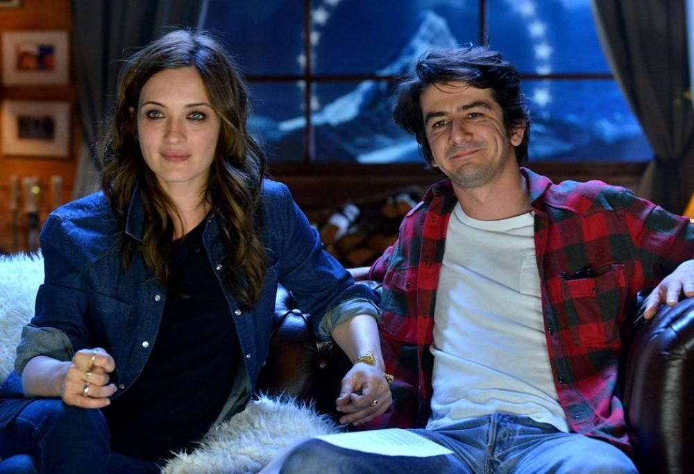 Francesco Mandelli ospite di 105 Mi Casa per presentare “Lost in Paramount”,  serie in prima serata del canale 27 del digitale, Paramount channel, protagonista della striscia quotidiana insieme a Carolina Crescentini PT2