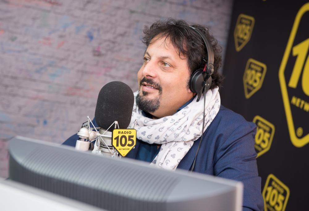 Enrico Brignano a 105 Friends: Nessun Dorma… Tranne Lei!