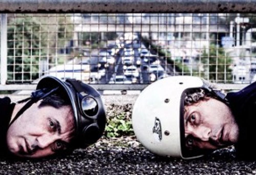 Paolo Calabresi e Valerio Aprea, protagonisti dello spettacolo teatrale “Qui e Ora” ospiti di Tony e Ross