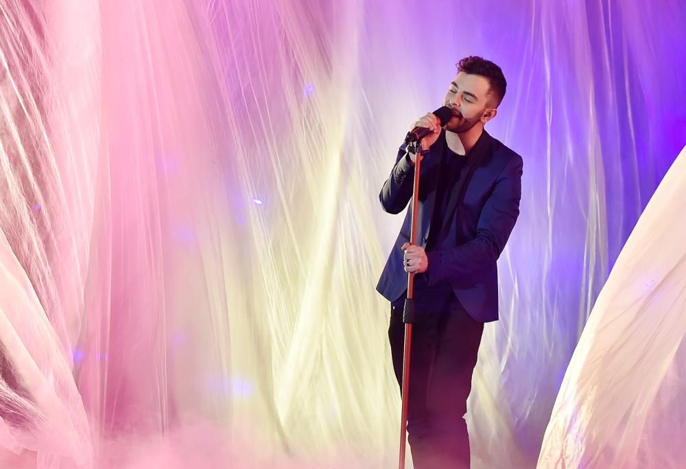 A 105 Mi Casa arriva Lorenzo Fragola PT1