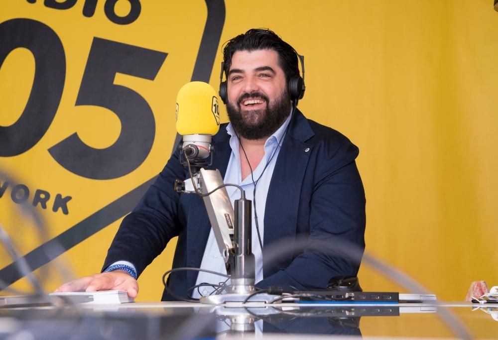 Antonino Cannavacciuolo presenta il nuovo libro a 105 Friends: “Regalate meno giocattoli ai bambini e impastate di più”