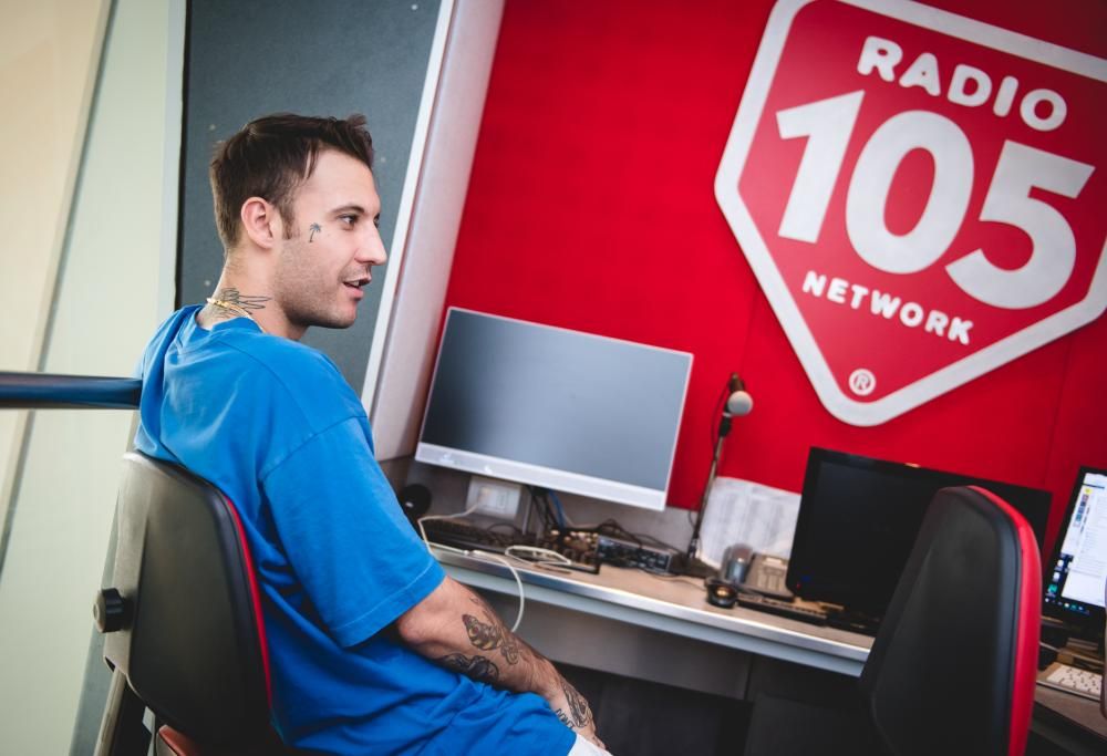 Fred de Palma canta D’Estate Non Vale sulla base “Da 0 a 100”