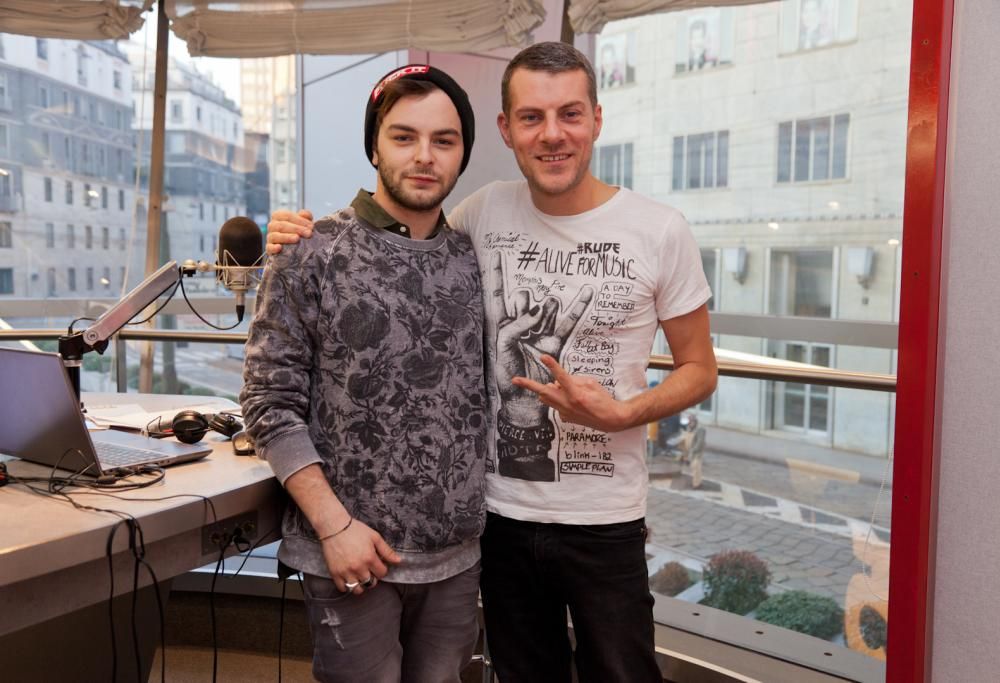 Lorenzo Fragola ospite di Max Brigante a 105 Mi Casa