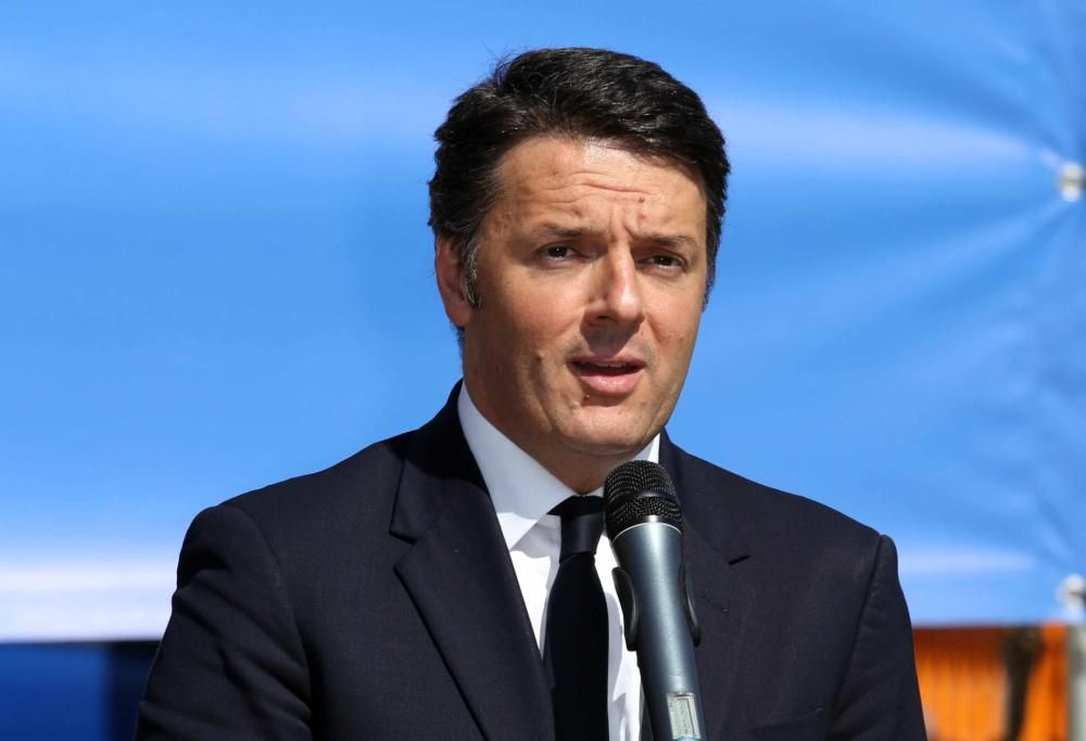 Il Presidente del Consiglio Matteo Renzi risponde alle domande di Tony e Ross e Letizia Puccioni PT2