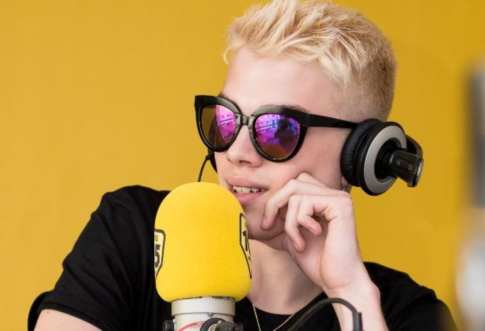 Biondo presenta “Dejavu” a 105 Mi Casa: “È Iniziato il viaggio”