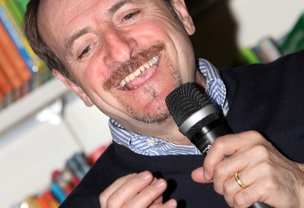 Giacomo Poretti, di Aldo Giovanni e Giacomo, ospite dei Friends per parlarci del suo libro “Al Paradiso è meglio credere” PT2