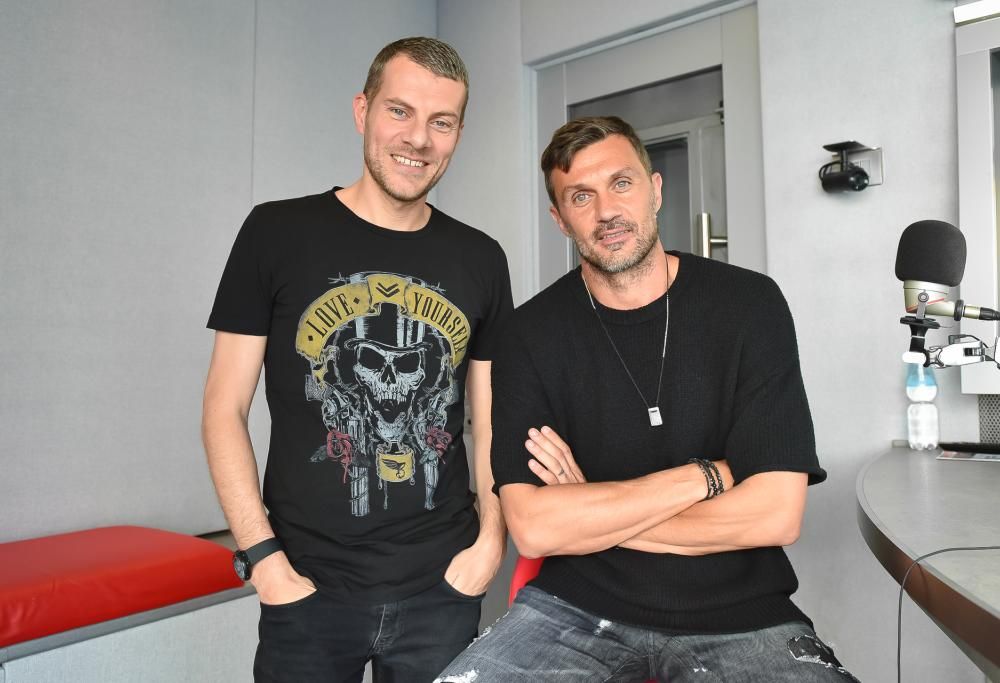 Il Capitano (no, non Marco Galli) è nella Casa di Max Brigante: ecco la leggenda del Milan, Paolo Maldini!