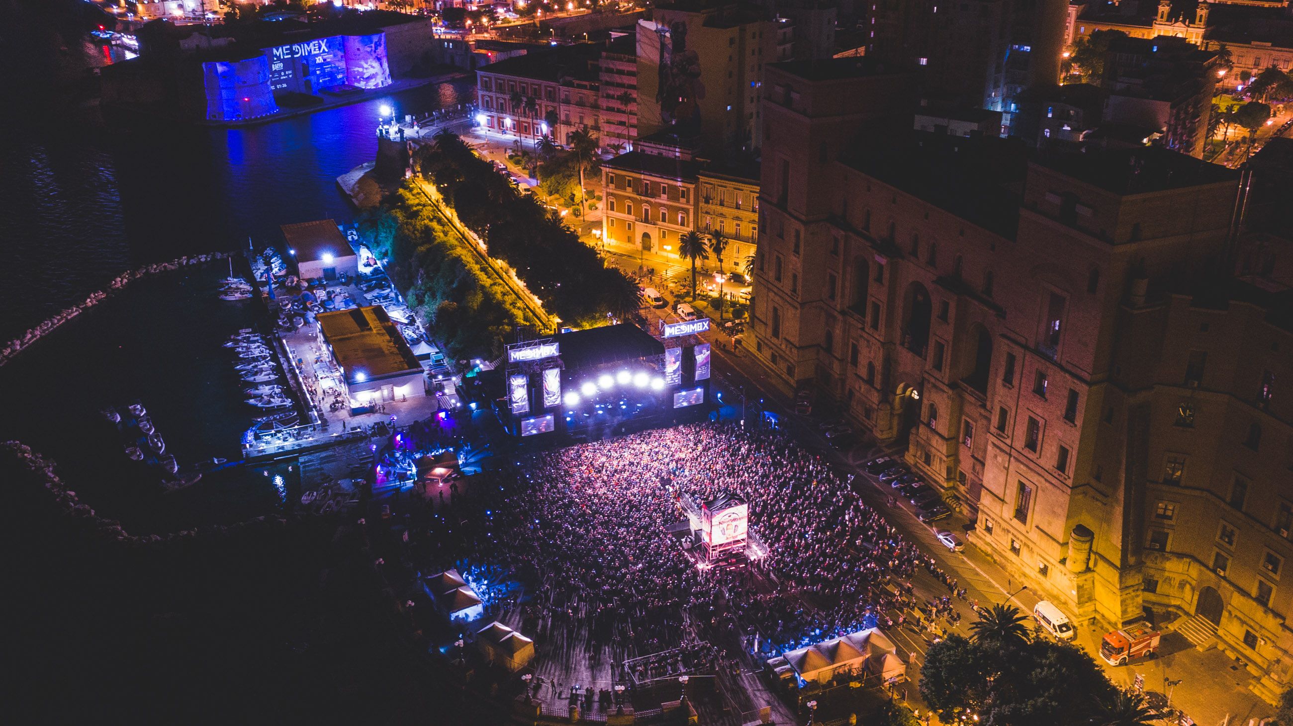 Puglia, dalla Notte della Taranta al Medimex: identità e futuro in scena