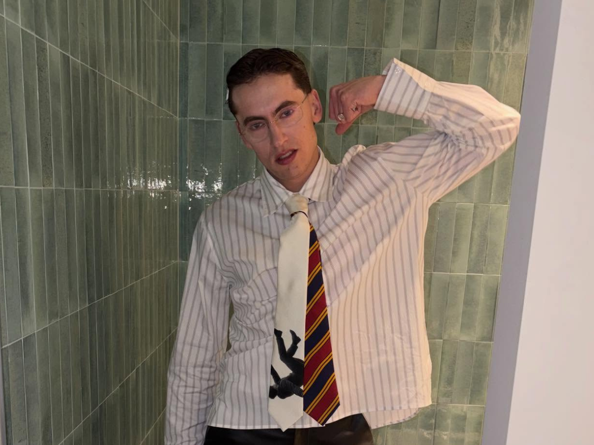 Tredici Pietro annuncia “Non Guardare + Giù Tour”: le date