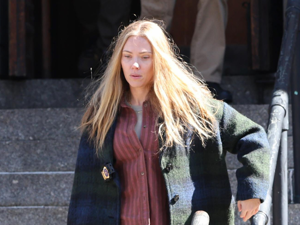 “L'Esorcista”, Scarlett Johansson sul set: le foto svelano la trama