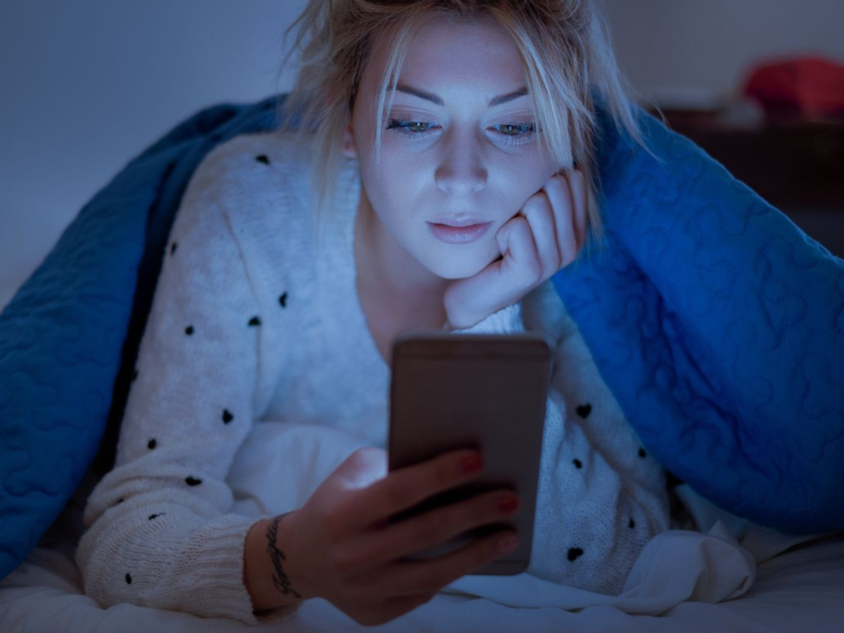 Chi sono i telesessuali? I Millennials che scelgono la distanza