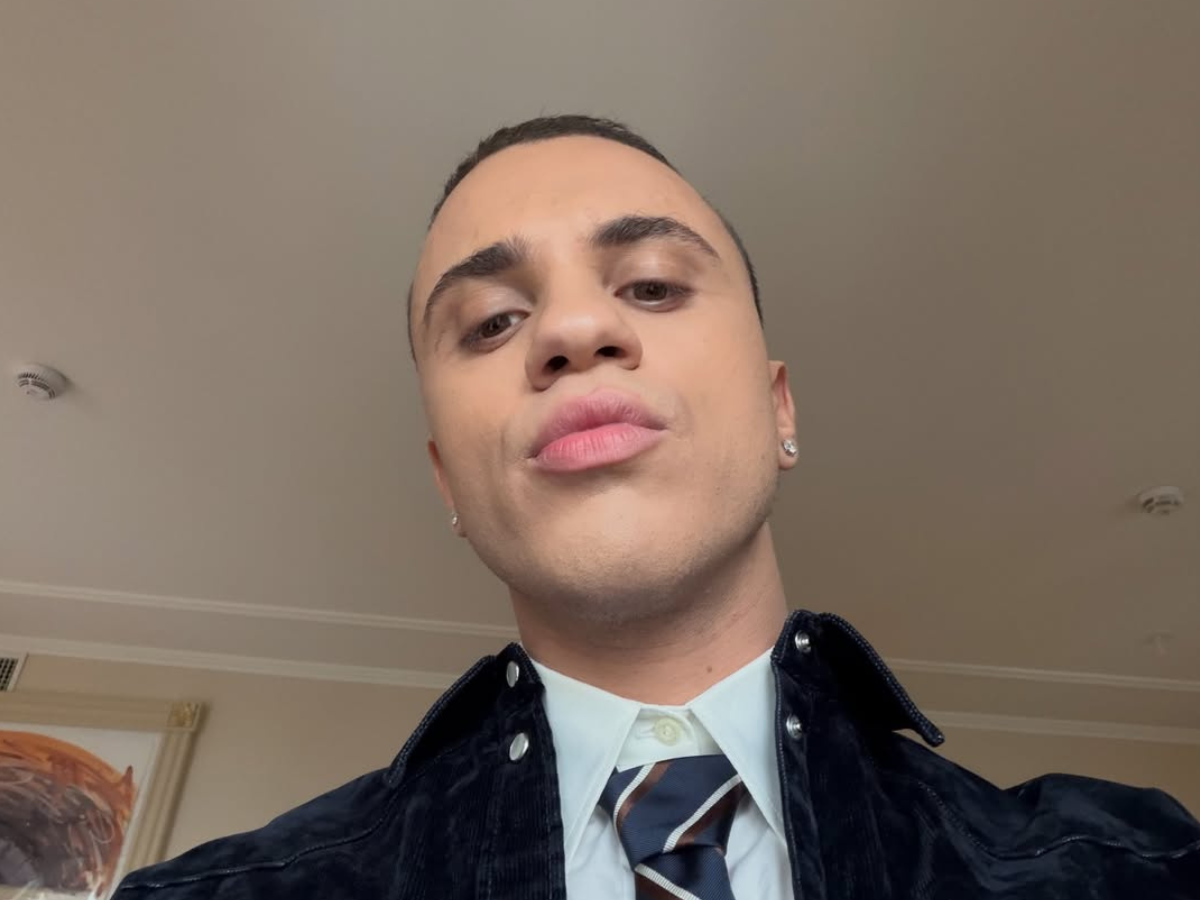 Cantiamo “Ossessione” nel modo sbagliato: com’è il vero testo