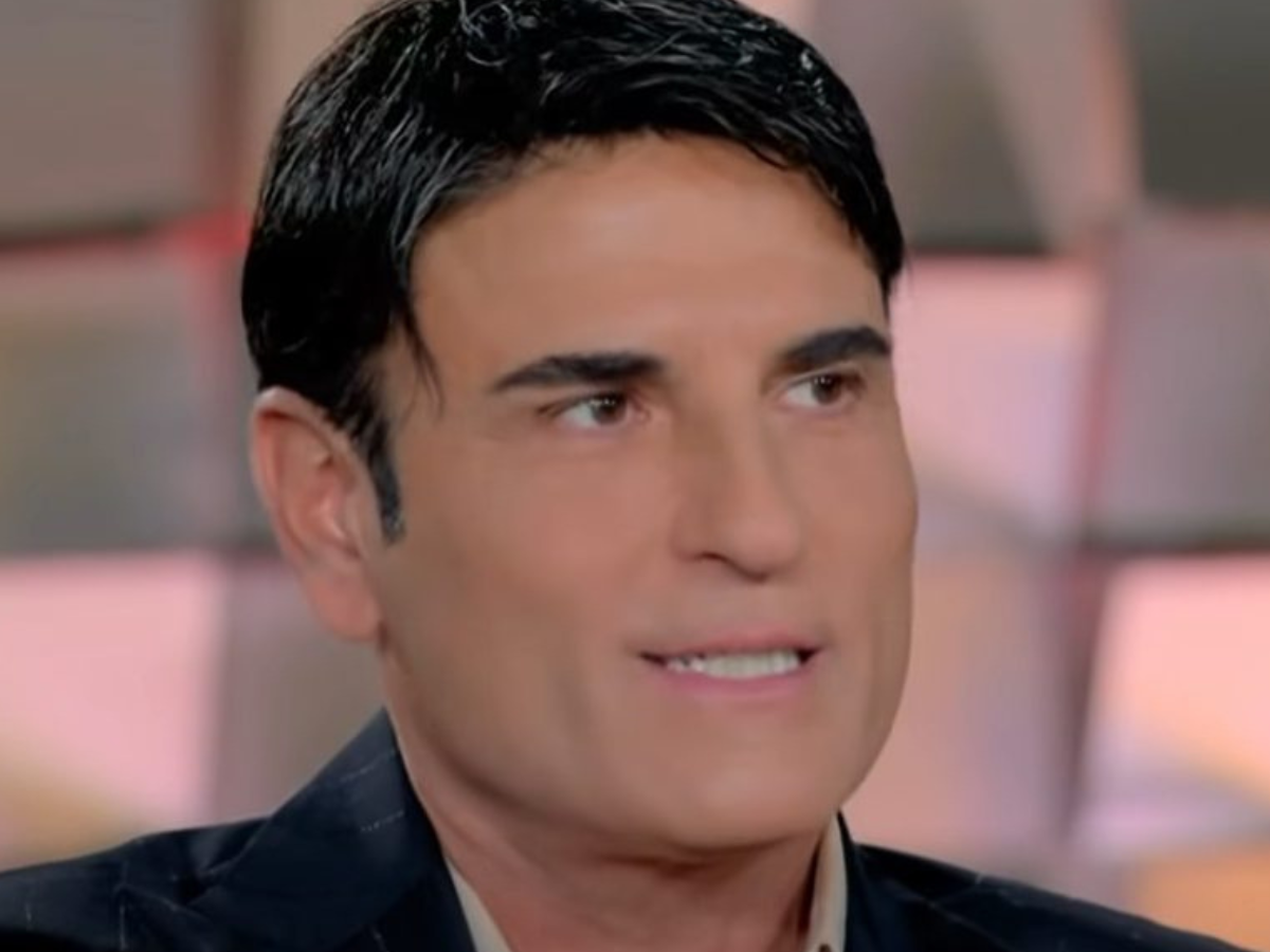 Sal da Vinci a “Verissimo”: “Non volevo credere alla morte di papà”