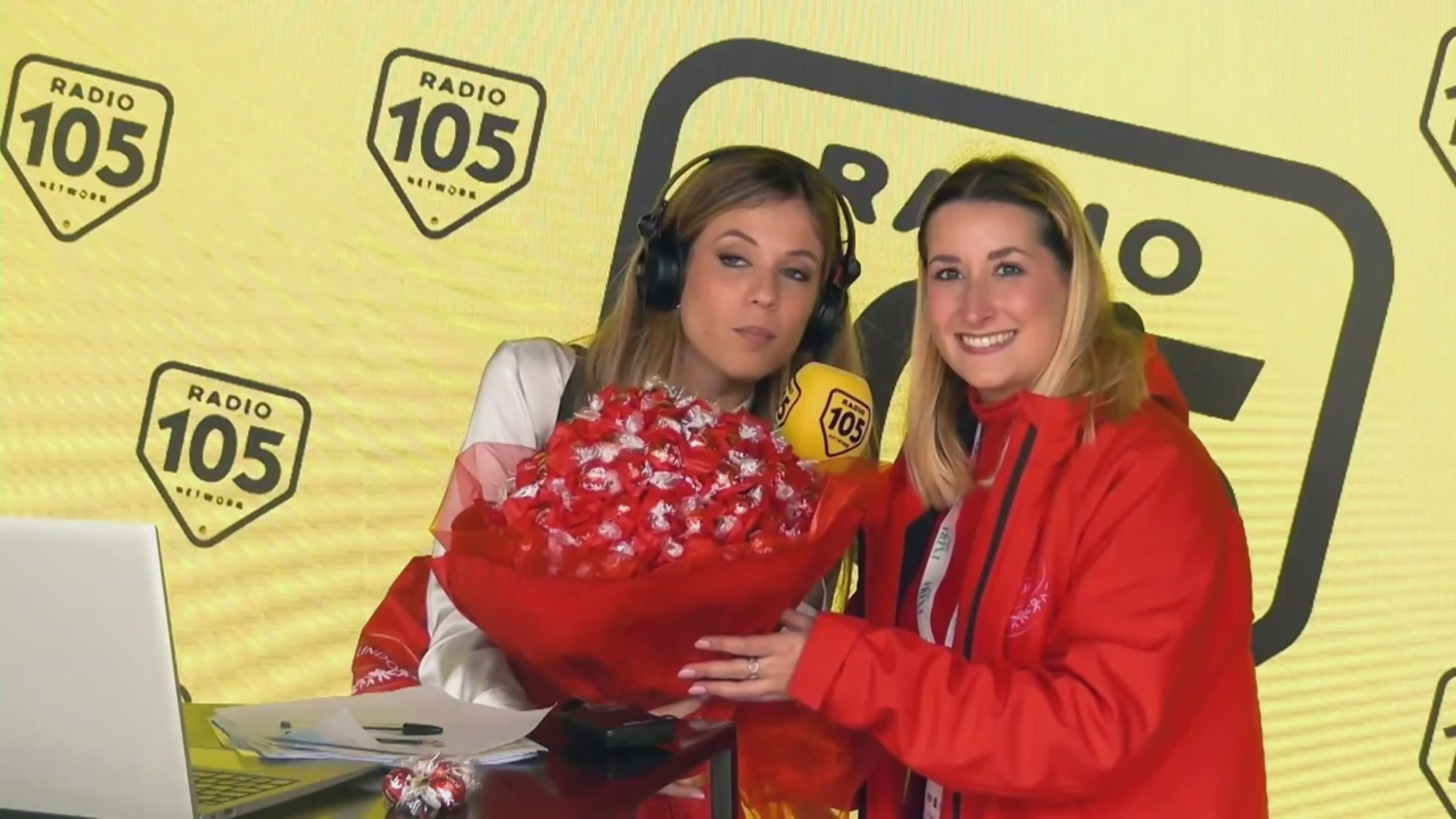 Lindt a EXTRA FESTIVAL: dalle incursioni in studio a una sorpresa “extravagante” dedicata a Sanremo