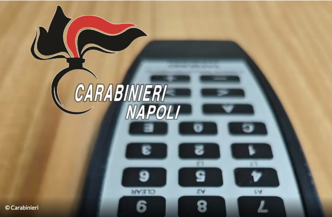 Napoli, con un telecomando rubano carburante in una stazione di servizio