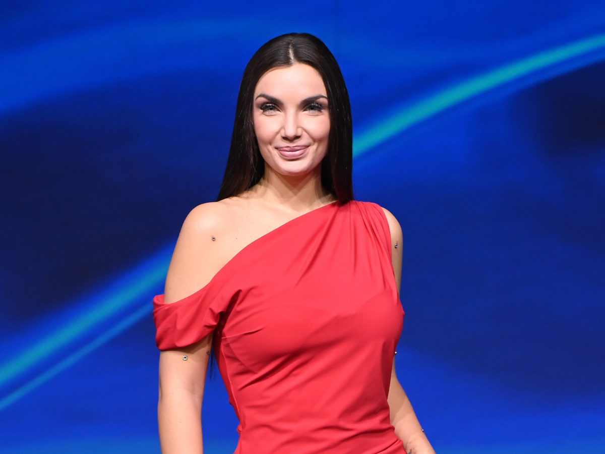 Elettra Lamborghini: “Neanche se mi pagassero vado con i palestrati”