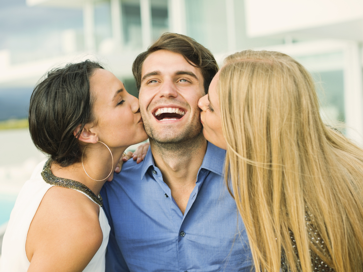 Fedeltà a metà: cos'è davvero la monogamia unilaterale?