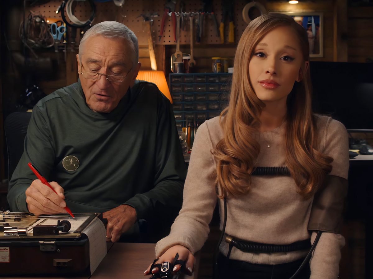 “Focker-In-Law”, il nuovo “Ti presento i miei” con Ariana Grande