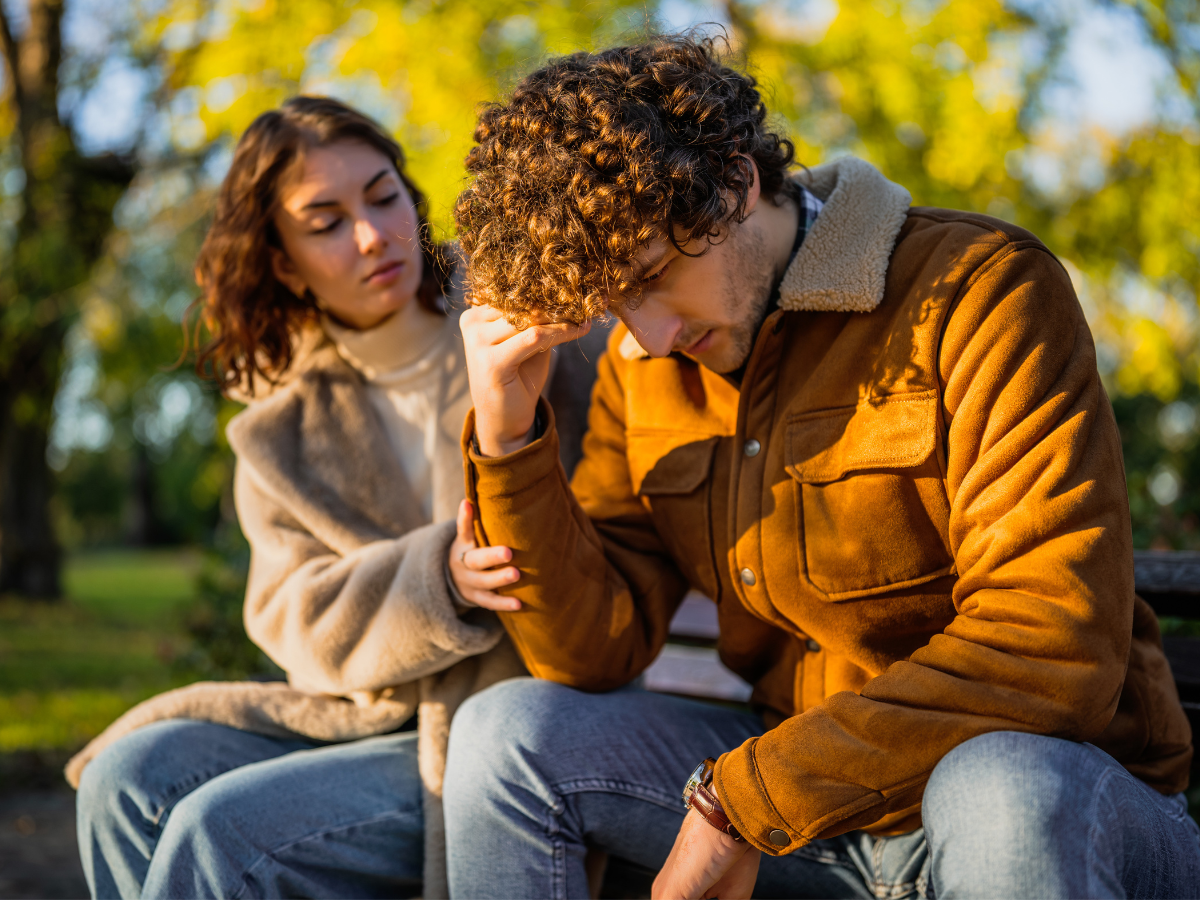 Uomini e ascolto: perché lui si disconnette dopo solo 6 minuti?