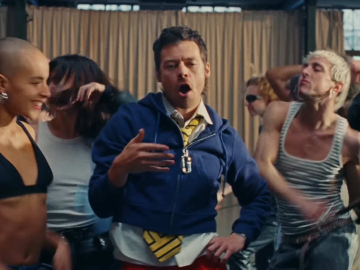 “Dance No More”, fuori il video del nuovo singolo di Harry Styles