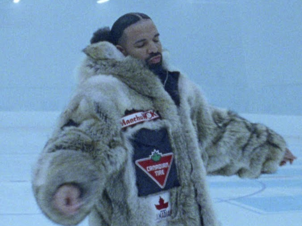Ritorno da record per Drake: rilasciati 3 album in una notte