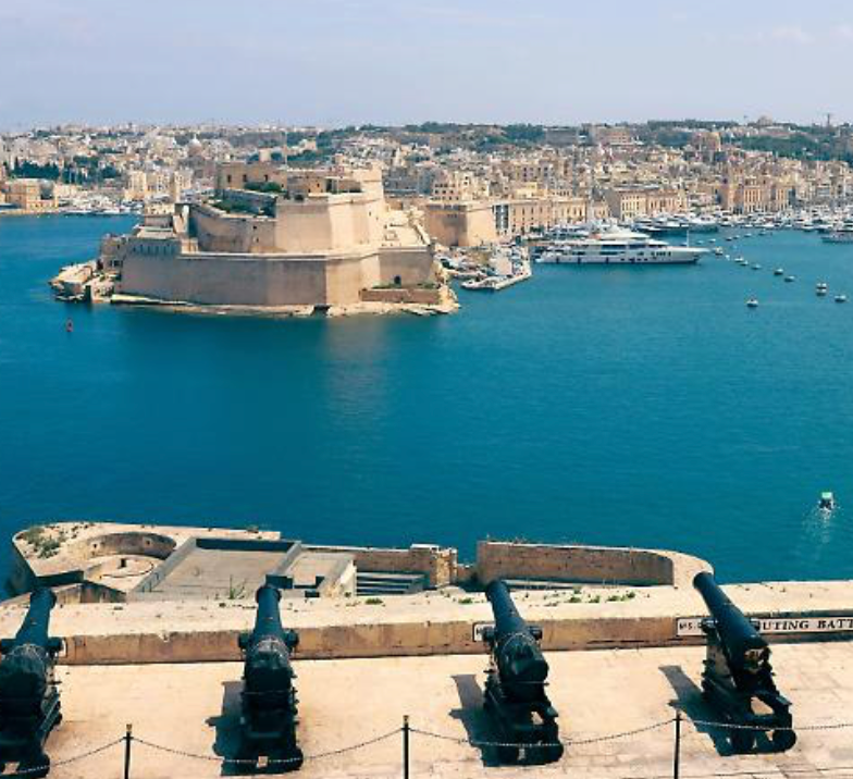 Malta regala a tutti i residenti corsi di AI e un abbonamento a chatGPT