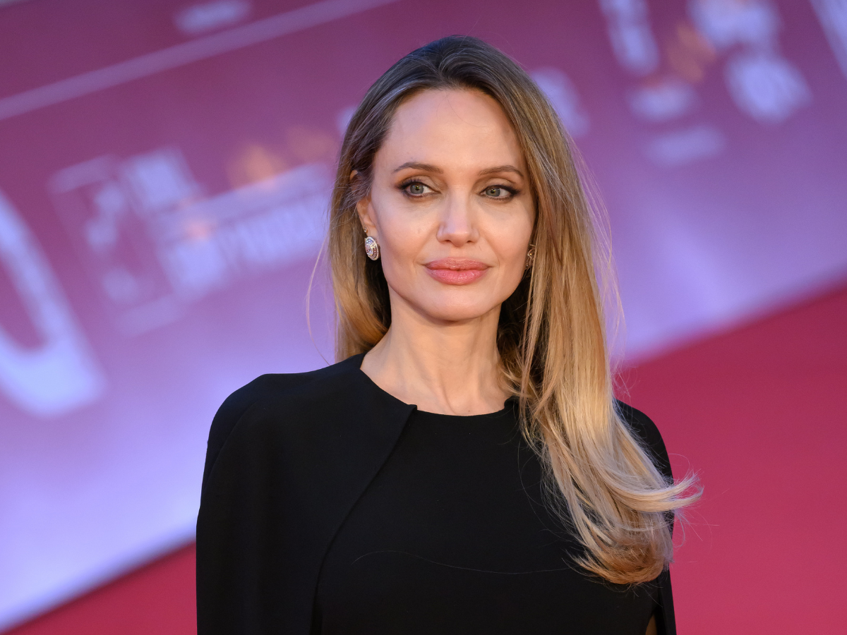 Angelina Jolie e la rinascita dopo Brad: “I figli mi hanno guarita”