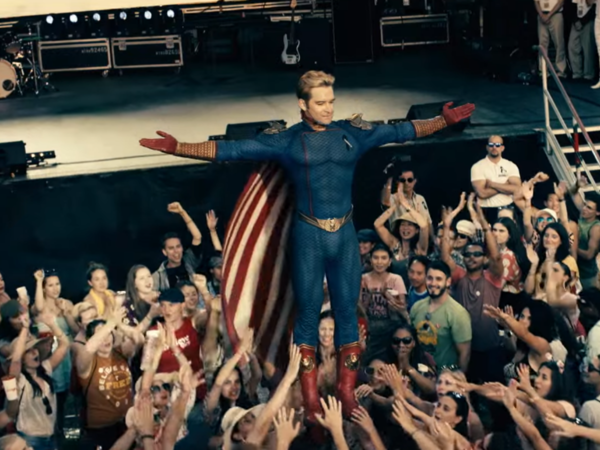 Il costume di Homelander all'asta: quanto vale il simbolo di The Boys
