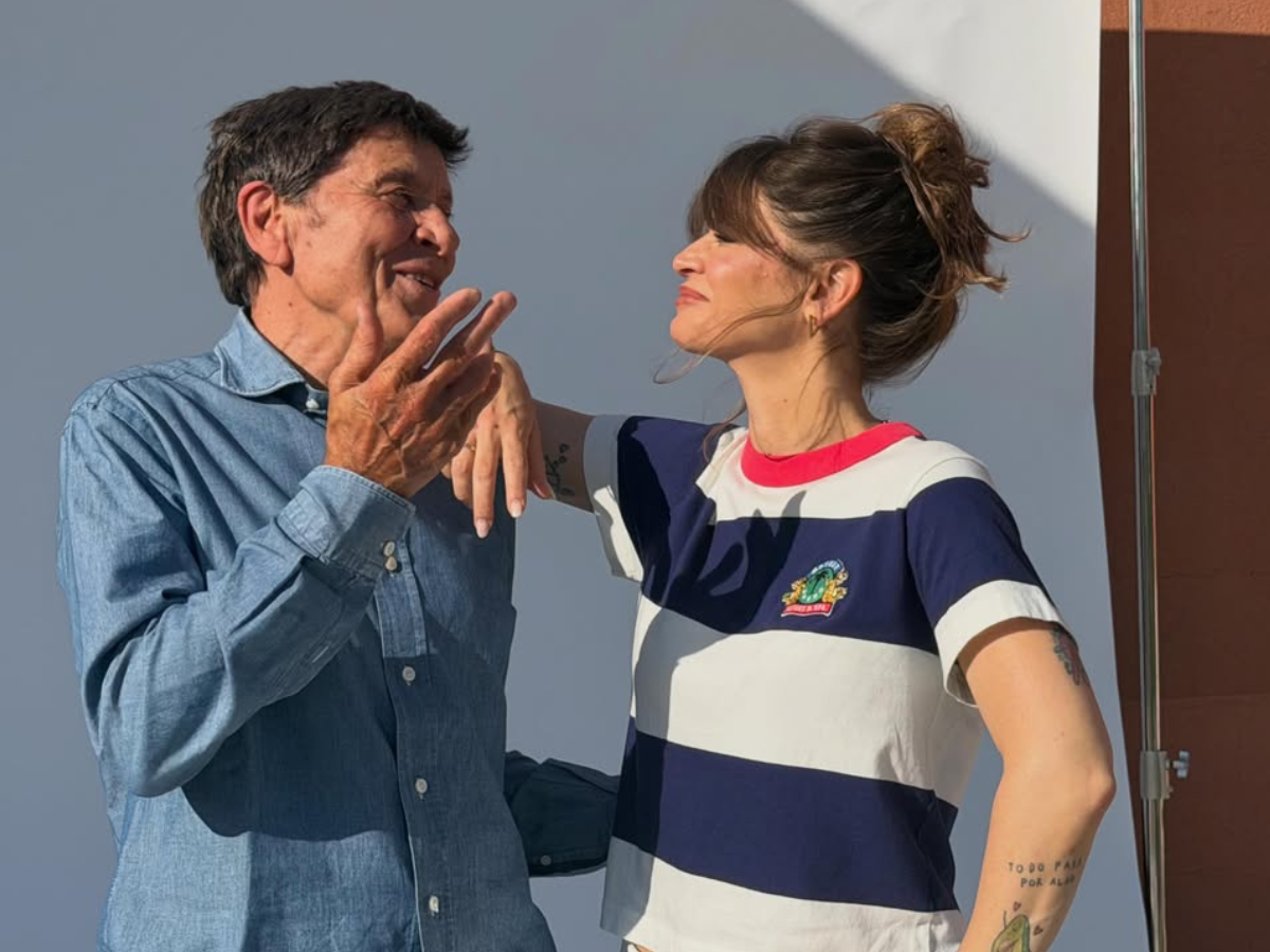 Gianni Morandi e Alessandra Amoroso, Hit Parade: testo e significato