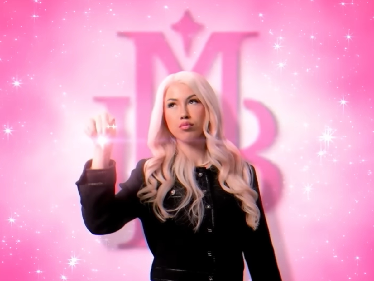 ANNA svela la tracklist di “Million Dollar Babe”: ecco i 14 brani