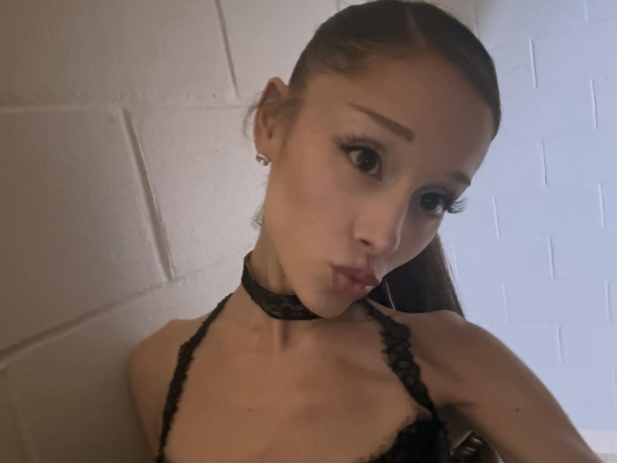 Ariana Grande e Ricky Alvarez, ritorno di fiamma? Il cambio di testo
