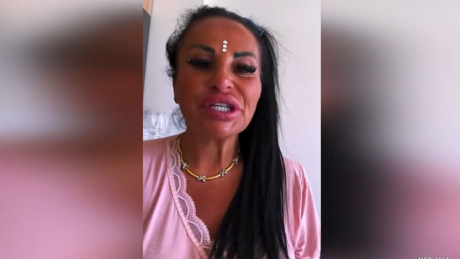 Rita De Crescenzo e la scimmietta dall'Egitto: la provocazione social tra affetto e bufera