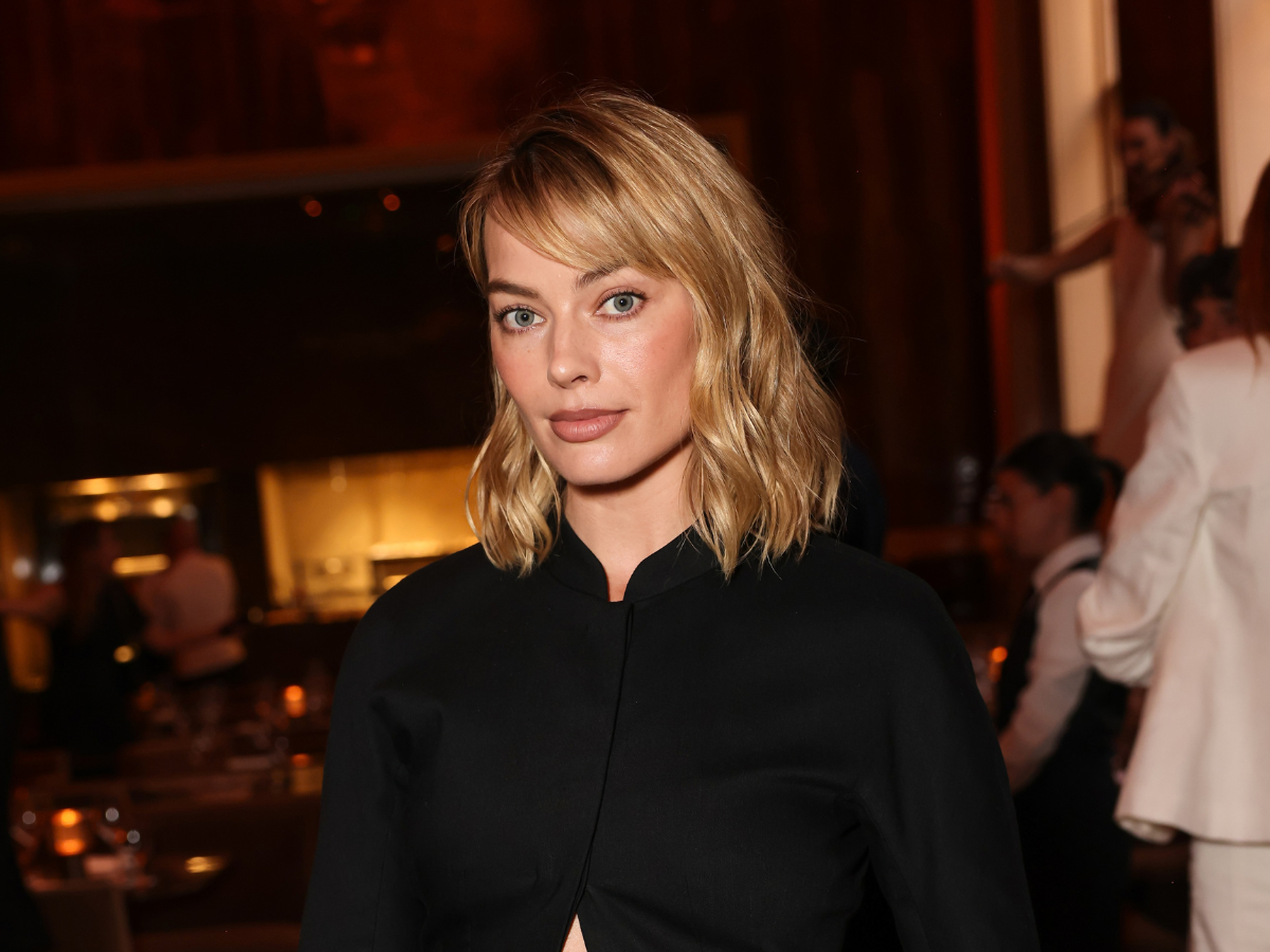 Margot Robbie ha cambiato il cognome: ora ha quello del marito