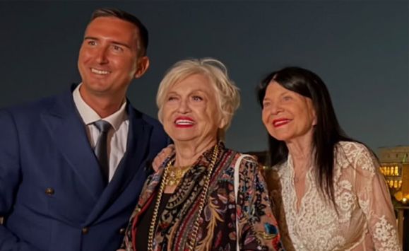 Wanna Marchi e Stefania Nobile premiate in Campidoglio: esplode la bufera