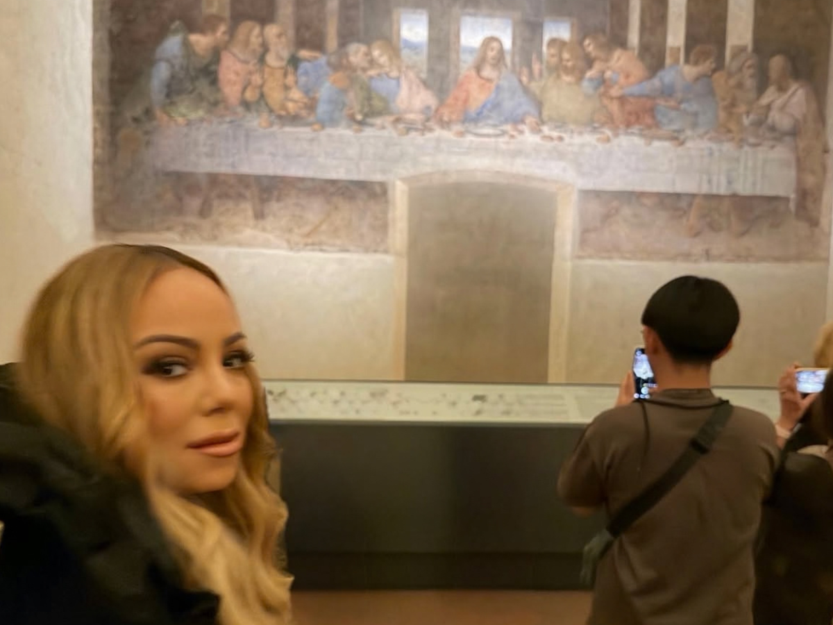 Mariah Carey, selfie davanti al Cenacolo di Leonardo da Vinci