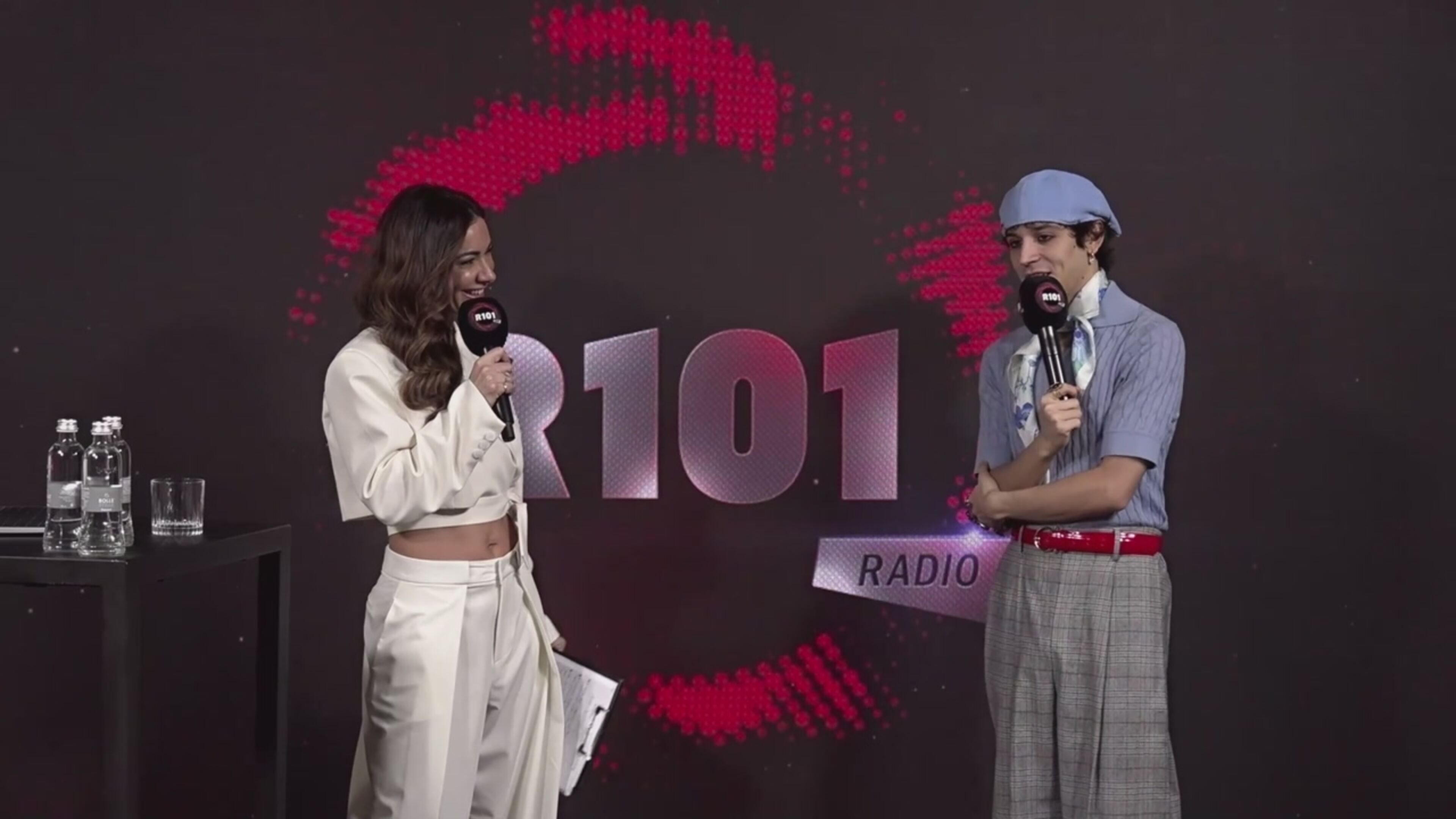Melita Toniolo intervista Alex Wyse - R101