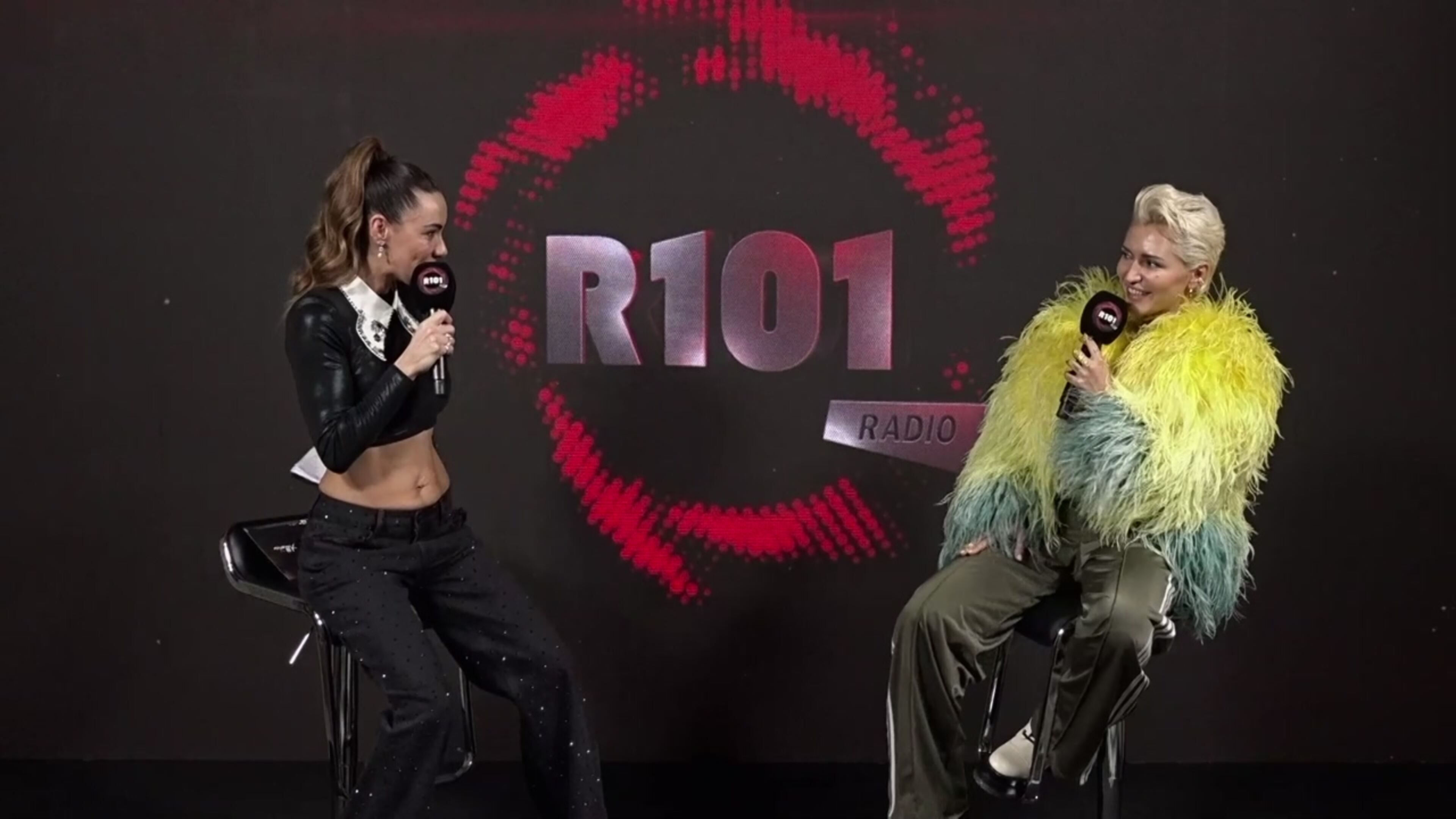 Melita Toniolo intervista Serena Brancale - R101
