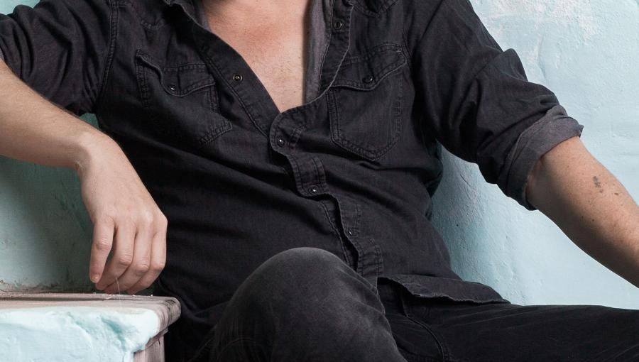 Parov Stelar ti invita a Torino: il video