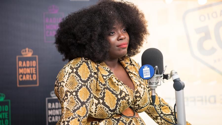 Yola:  vi facciamo scoprire il nuovo, grande talento di Walk Through Fire!