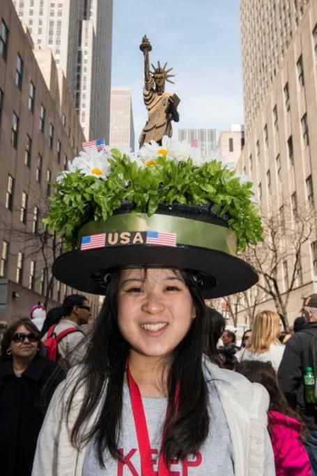 42-57802261jpg--2014_easter_parade_and_easter_bonnet_festival_in_new_york_city