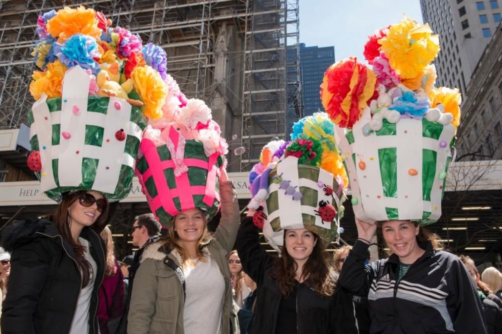 42-57802367jpg--2014_easter_parade_and_easter_bonnet_festival_in_new_york_city