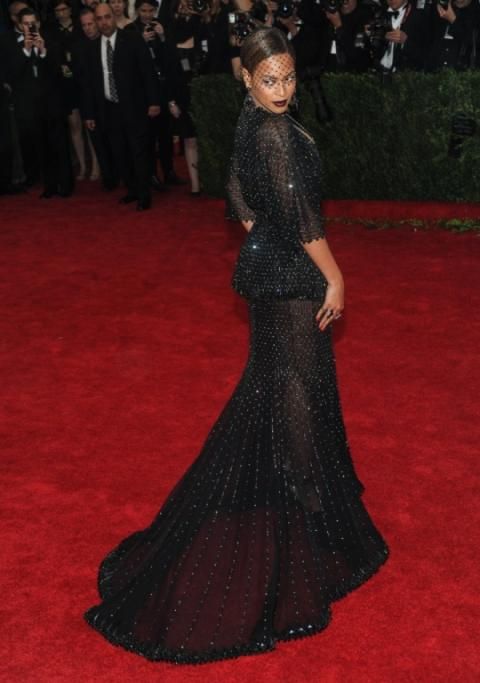 42-58207230jpg--2014_met_gala